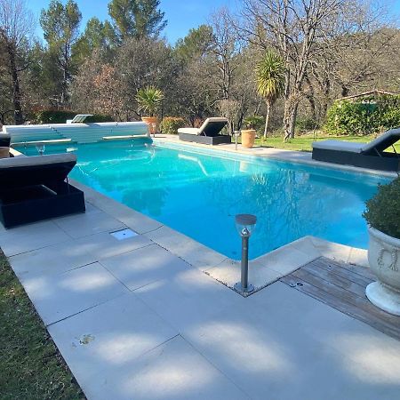 Maison + Piscine A 10 Min D'Aix En Pce ميرويْ المظهر الخارجي الصورة